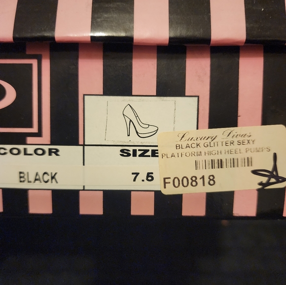 Size 7.5 sexy glittery stilettos - Picture 7 of 7